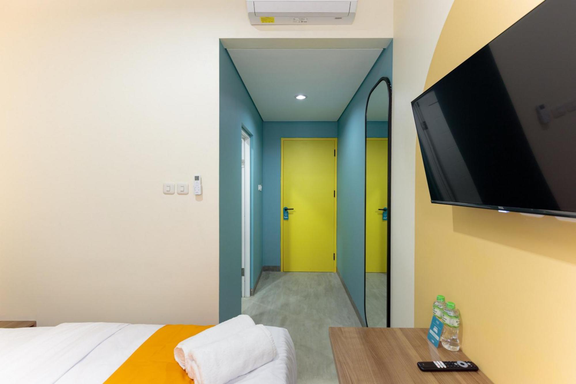 Sans Hotel Kelapa Gading Jakarta Buitenkant foto
