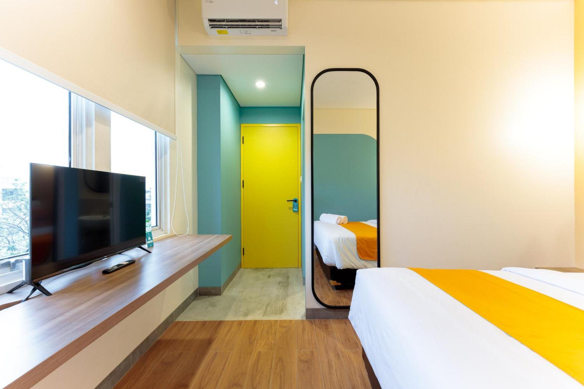Sans Hotel Kelapa Gading Jakarta Buitenkant foto